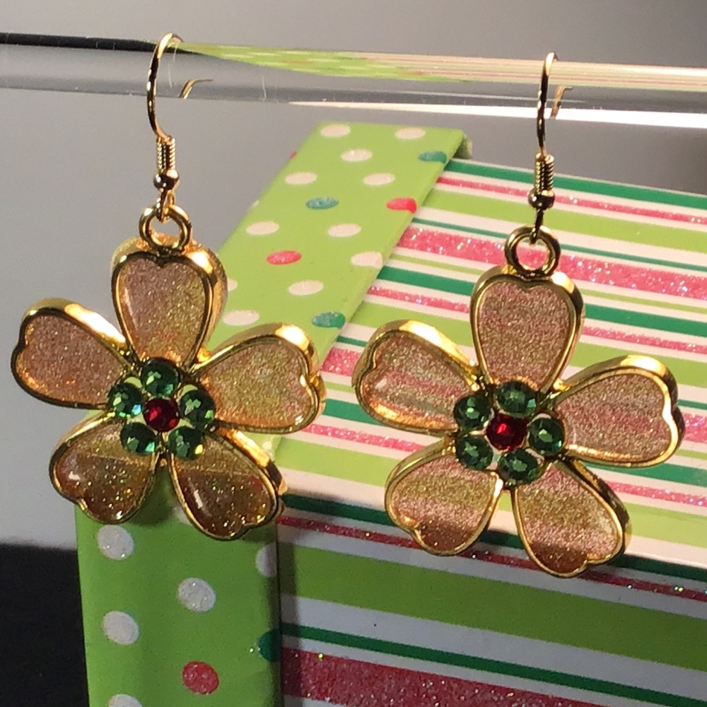 Christmas Earrings - Holiday Statement - Glittery Resin Art Earrings - Handmade
